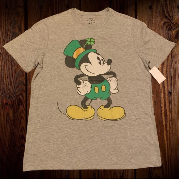 Disney Mickey Mouse Saint Patrick’s Day Shirt Vintage Style Minnie Land World - Picture 1 of 5